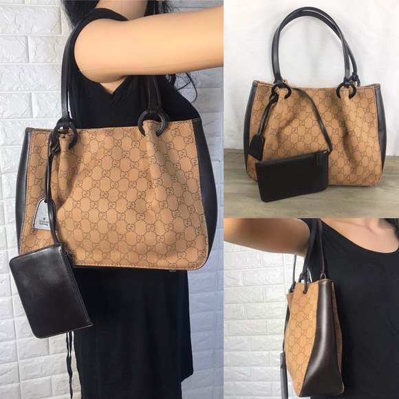 Gucci Handbags - 🙈ADORABLE🙈Gucci with zipper pouch